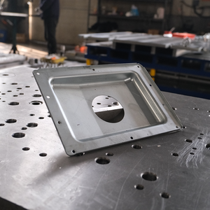 カスタムメイドの最先端機械によるステンレス鋼のレーザー切断、CNC機械加工、エアコン用レーザーカットサービス - Product Image 1