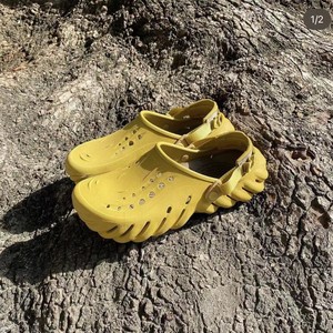 Nouvelles sandales et sabots classiques Zturn en EVA antidérapants pour hommes et femmes, style <span class=keywords><strong>Crocs</strong></span> et <span class=keywords><strong>mules</strong></span>, pour infirmières et jardiniers, vente en gros OEM - Product Image 3