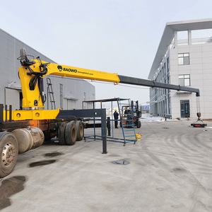 Grue à flèche télescopique Baowo SqS300G-4, 12 tonnes, 30 mètres de hauteur, moment de charge élevé, pour levage et transport en ingénierie - Product Image 1