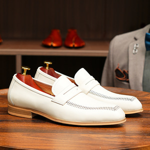 Zapatos de Cuero Genuino Hechos a Mano de Alta Calidad, con Punta Cerrada, Antideslizantes, Ligeros y Transpirables - Product Image 3