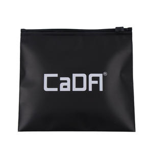 Sac à <span class=keywords><strong>fermeture</strong></span> éclair en LDPE givré, noir mat, résistant aux déchirures, imprimé en gravure, logo léger personnalisé, imperméable, recyclable, pour emballer des chaussettes et des vêtements - Product Image 4