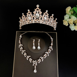 Ensembles de bijoux de <span class=keywords><strong>mariage</strong></span> en cristal doré, vente en gros, bon marché, <span class=keywords><strong>diadème</strong></span> avec collier - Product Image 4
