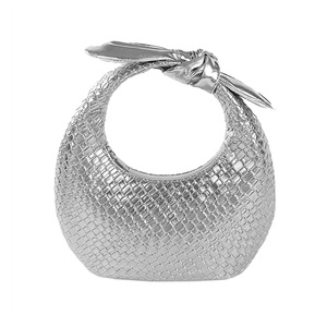 Bolso de Noche Tejido con Nudos para Mujer, Bolso de Mano de Cuero PU, Bolso Tipo Dumpling Casual y Moderno para Fiestas, Compras, Citas y Viajes - Product Image 5