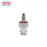 Adaptateur convertisseur coaxial RF pour antenne de talkie-walkie Motorola R7, directement de l'usine, convertit en prise femelle BNC