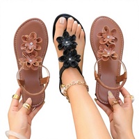 Sandales plates romaines élégantes à fleurs style européen et américain pour femme, respirantes, grande taille, idéales pour les vacances d'été