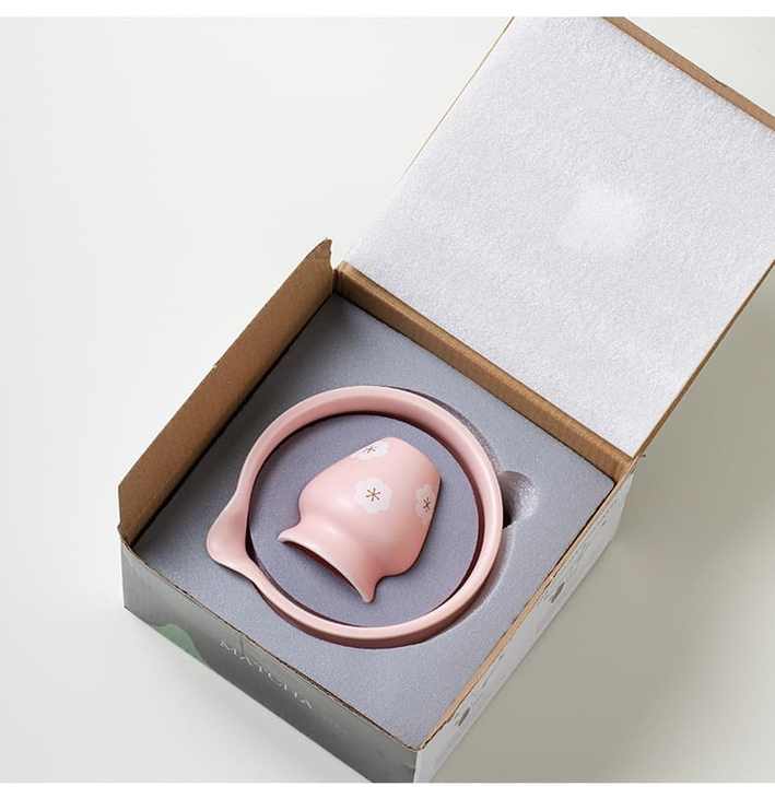 Customized Ceramic Pouring Spout Pink Color Matcha Bowl for Matcha Sets