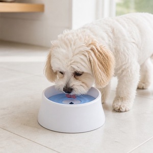 <span class=keywords><strong>Bebedero</strong></span> Flotante para Mascotas, Antiderrames, Evita que el Agua Salga de la Boca, para Perros y Gatos - Product Image 2