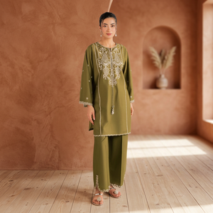 Ensemble Kurta brodé 2 pièces non cousu pour femme, vert olive, motif floral, travail artisanal, style bohème, printemps-été, coupe ample, longueur midi - Product Image 3
