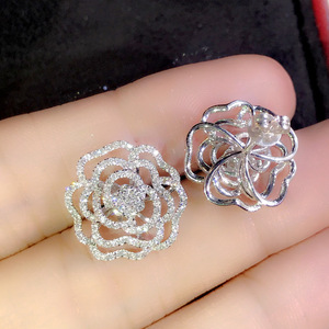 Orecchini a Perno Vintage con Fiore Traforato per Donne, Eleganti Orecchini Floreali per Uso Quotidiano, Gioielli Estivi alla Moda, Vendita all'Ingrosso - Product Image 3