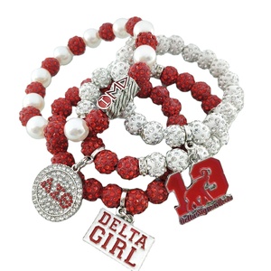Personalizado rojo y blanco diamantes de imitación elástico ostentoso elefante 13 símbolo griego bloque cuentas hermandad Delta chica encanto pulsera - Product Image 1