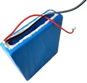 Paket baterai datar desain sendiri baterai li ion 12 volt kustom 12 v 18Ah dalam masa pakai yang panjang
