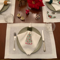 Serviettes brodées réutilisables de style occidental, 100% lin blanc avec broderie de couronne rouge pour les serviettes de table de fête