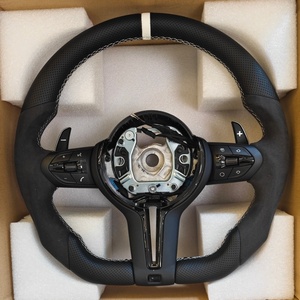 Volante de Coche de Microfibra Perforada Blanca para <span class=keywords><strong>BMW</strong></span> X1 <span class=keywords><strong>X2</strong></span> X3 X4 X5 X6 F15 F20 F30 F31 F40 E83 E70 E90 - Product Image 2