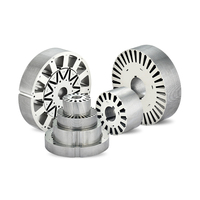 Rotor de moteur de moyeu à inertie moyenne et estampage de noyau de fer laminé par stator pour robot de chariot