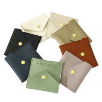 Sac à bijoux en cuir artificiel 8*8cm, logo personnalisé, bracelet, bague, collier, boucles d'oreilles, pochette à bouton en cuir artificiel, sac d'emballage de bijoux de luxe