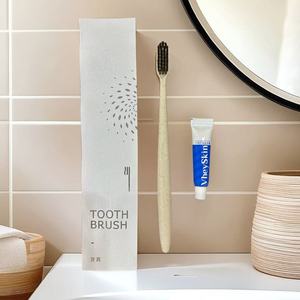 Kit de Artículos de Aseo Desechables, Juego de Cepillo de Dientes, Peine y Afeitadora, Gorro de Ducha, Bolsa de Enfermería, Suministros de Hotel Reutilizables - Product Image 3