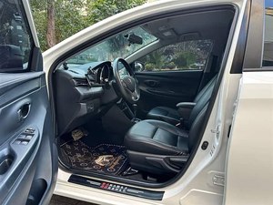 โตโยต้า วีออส ปี 2021 เครื่องยนต์ <span class=keywords><strong>1.5</strong></span> ลิตร เกียร์ CVT ขับเคลื่อนล้อหน้า รถเก๋ง เบนซิน เกียร์อัตโนมัติ 5 ที่นั่ง เบาะผ้า ขนาดยาง R15 พวงมาลัยซ้าย รถมือสอง - Product Image 4