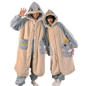 Pijamas <span class=keywords><strong>de</strong></span> pareja <span class=keywords><strong>de</strong></span> invierno, pijamas <span class=keywords><strong>de</strong></span> felpa bonitos <span class=keywords><strong>de</strong></span> dibujos animados, conjunto <span class=keywords><strong>de</strong></span> dos piezas con capucha, bata larga, conjuntos <span class=keywords><strong>de</strong></span> ropa <span class=keywords><strong>de</strong></span> dormir <span class=keywords><strong>para</strong></span> hombres y mujeres - Product Image 5