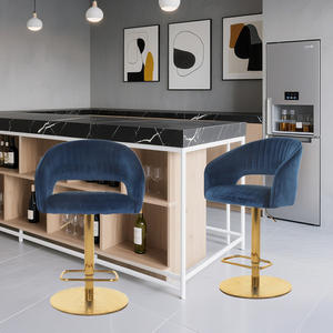 <span class=keywords><strong>Tabouret</strong></span> <span class=keywords><strong>de</strong></span> <span class=keywords><strong>bar</strong></span> pivotant réglable en velours <span class=keywords><strong>bleu</strong></span> <span class=keywords><strong>marine</strong></span> courbé avec dossier creux et base dorée - Product Image 1