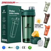 Bouteille shaker à protéines en PP de 500 ml et 700 ml avec boule mélangeuse, gobelet shaker en plastique, bouteille d'eau pour la gym, le sport, l'entraînement, la remise en forme, logo personnalisé