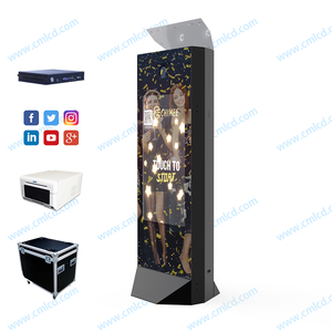 Haute résolution <span class=keywords><strong>72</strong></span> pouces miroir magique 4K 43 pouces écran tactile Photomaton avec roues Portable tour miroir Photo Booth Machine - Product Image 4