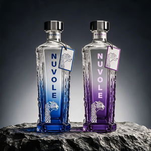 Venta Directa de Fábrica: Botellas de Licor Vacías Poligonales Moradas de 700ML, <span class=keywords><strong>Botella</strong></span> de <span class=keywords><strong>Tequila</strong></span> <span class=keywords><strong>Azul</strong></span> de Alta Gama - Product Image 1