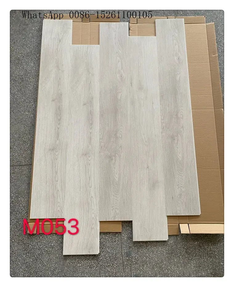 New Material Spc Vinyl Flooring High Quality 5mm Graphic Design Customized Room Indoor Use Pvc Vinyl Flooring Wooden Design