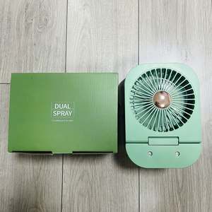 Ventilateur de table domestique d'été avec veilleuse, humidification double pulvérisation 2,5 L, 4000 mAh, 3 vitesses, brumisateur d'eau - Product Image 3