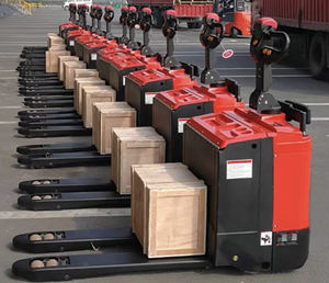 Transpaleta Eléctrica Uni-Silent de 2 Toneladas con Batería de Plomo-Ácido, Motor de 800W, Neumáticos de Poliuretano-CBD20Y-685 - Product Image 4