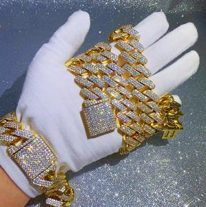 Cadena Cubana de Plata de Ley 925 con Diamantes en Oferta, Ideal para Regalo de Aniversario de Bodas y Accesorio de Moda Urbana - Product Image 3