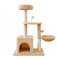 Arbre à chat classique avec plateforme de saut en beige brun, tour d'escalade multi-niveaux pour chats d'intérieur avec poteaux à gratter