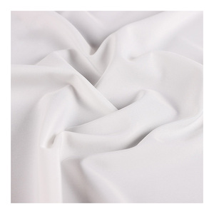 Tela Elástica en 4 Direcciones, Teñida, 95% Poliéster, 5% Elastano, para Ropa - Product Image 2