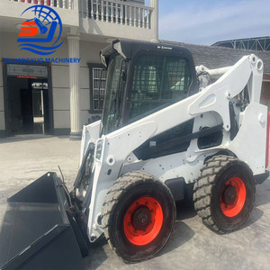 Cargadora Compacta Usada A770 de Alta Calidad y Bien Mantenida, con Tracción en las Cuatro Ruedas, Pocas Horas de Uso, Máquina Original de EE. UU. con Servicio de Envío Global - Product Image 3