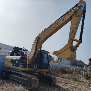 Excavadora de cadenas usada 323D2L de 23 toneladas, modelo 2022, con componentes hidráulicos Kawasaki, cucharón de excavación de 1.15m de capacidad y motor Cummins - Product Image 6