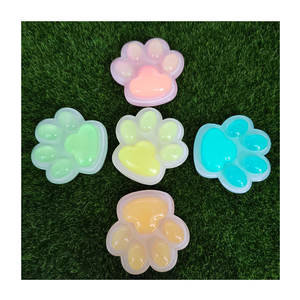 Cabochon Resin Bentuk Jejak Kaki Hewan 5 Warna Baru, Imut, Bercahaya, untuk Slime, Aksesoris Kawaii untuk Pembuatan Perhiasan - Product Image 3