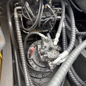 Excavadora de cadenas Volvo EC300 usada de 30 toneladas con pocas horas de trabajo, lista para envío mundial - Product Image 4