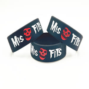 Bracelets promotionnels en silicone imperméables de 1 pouce, style religieux, gaufrés, multicolores, inspirés de <span class=keywords><strong>NIRVANA</strong></span> - Product Image 2