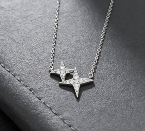 <span class=keywords><strong>Regalo</strong></span> di San Valentino per la Tua Ragazza: Collana con Ciondolo a Doppia <span class=keywords><strong>Stella</strong></span> in Ottone e Zirconi - Product Image 6