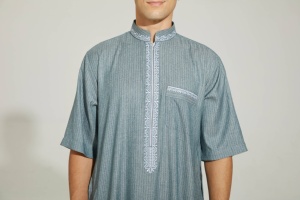 Hombres Thobe manga corta islámica Thobe estilo marroquí Jubbah Kaftan Ramadan Eid bata de oración árabe poliéster antiarrugas - Product Image 2