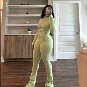 2025 Valentine rose Plaid Yoga ensemble pour femmes pantalon évasé veste d'entraînement et 2 pièces survêtement Fitness Sportsuit pour les filles grandes - Product Image 2