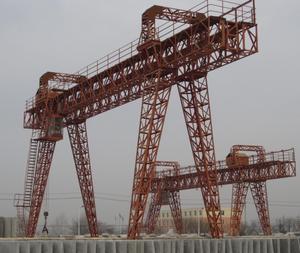 Pont roulant monopoutre à structure treillis avec palan électrique, capacité 70 tonnes, portée 26 m, monté sur rail pour port conteneurs - Product Image 6