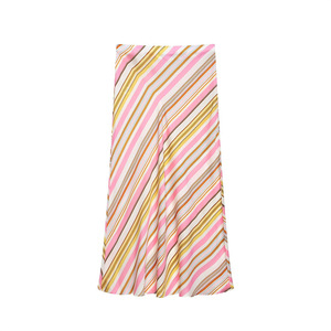 <span class=keywords><strong>Blusa</strong></span> <span class=keywords><strong>y</strong></span> Vestido sin Cuello con Textura a Rayas para el Verano 2026 - Product Image 5