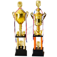 Gros Blancs Perpétuel Souvenir Pageant Trophées Et Couronnes
