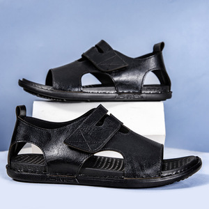 Sandales d'été décontractées et sportives pour hommes, légères, amortissantes, imperméables, respirantes, avec soutien de la voûte plantaire et semelle en acier, idéales pour la marche en extérieur et la plage. - Product Image 1