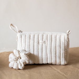 Maßgefertigte Minimalistische Musselin-Baumwolle Doppel-Gaze Vertikal Gesteppte Kosmetiktasche <span class=keywords><strong>Fyra</strong></span> Dreieckige Tasche - Product Image 4
