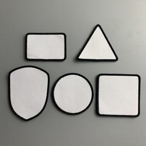 Patches Esportivos Personalizados em Branco com Borda Merrow, Baixo MOQ, Patches para Impressão por Sublimação, Termocolantes para Bordado em Bonés e Toucas - Product Image 6