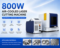 Machine de découpe laser à fibre mini 800W refroidie par air, machine de découpe de métal à grande vitesse