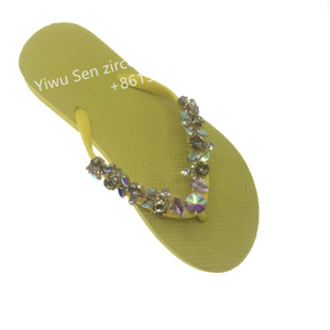 Estate infradito personalizzato <span class=keywords><strong>con</strong></span> strass a catena di cristallo per le donne splendente bling a buon mercato all'ingrosso spiaggia infradito pantofole - Product Image 6
