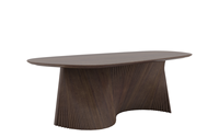 Meubles de salle à manger de luxe écologiques et durables avec plateau en pierre frittée effet marbre, base en placage de chêne massif, personnalisables OEM ODM pour villa et maison
