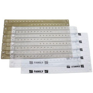 2 tabs mềm <span class=keywords><strong>PVC</strong></span>/vinyl dây đeo cổ tay với biểu tượng tùy chỉnh cho các sự kiện - Product Image 4
